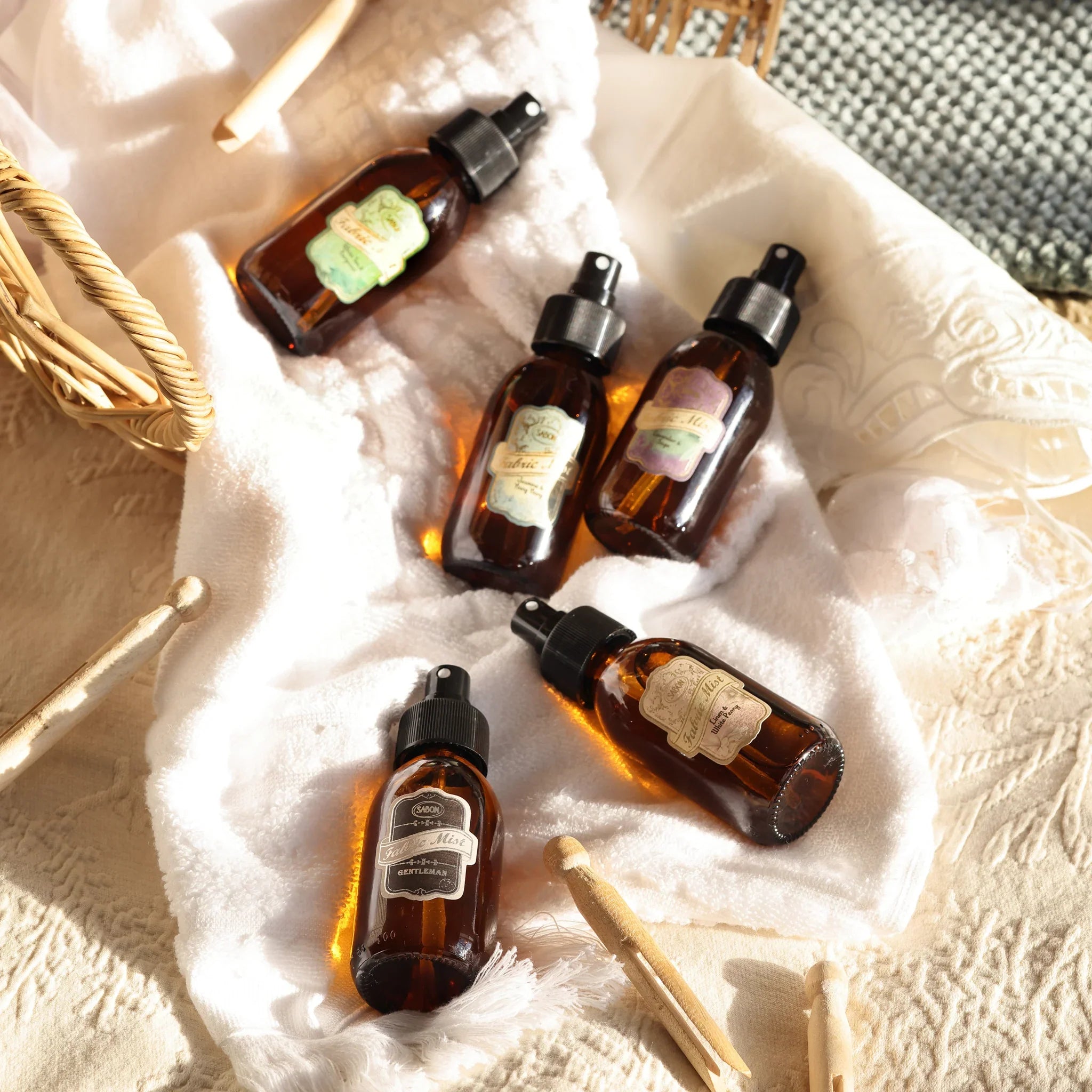 Scents & Home