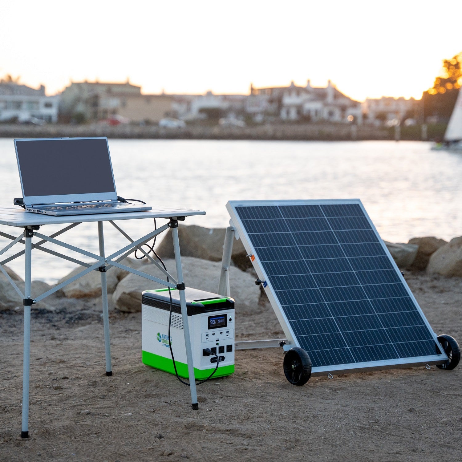 High Capacity Expandable Lithium 1800 Power Station Rechargeable With Solar Power