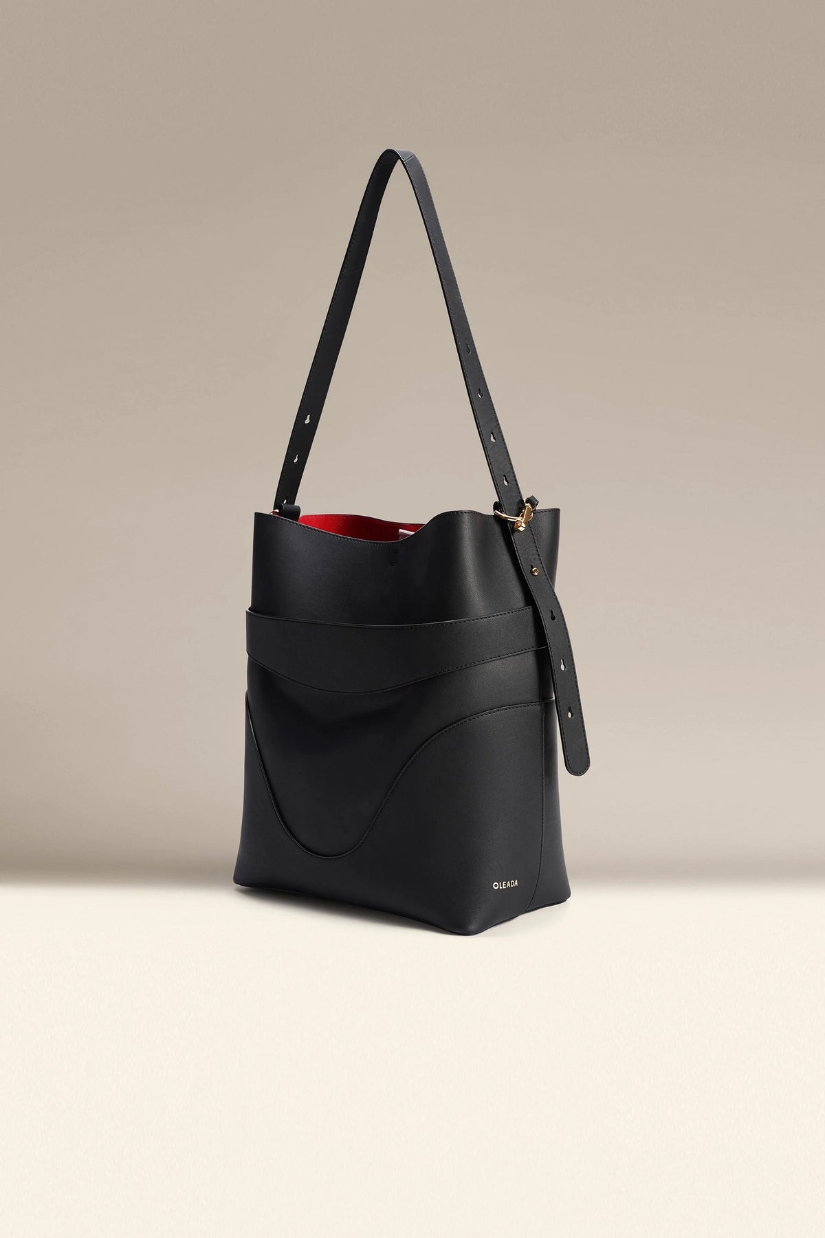 Marina Soft Bucket By Oleada