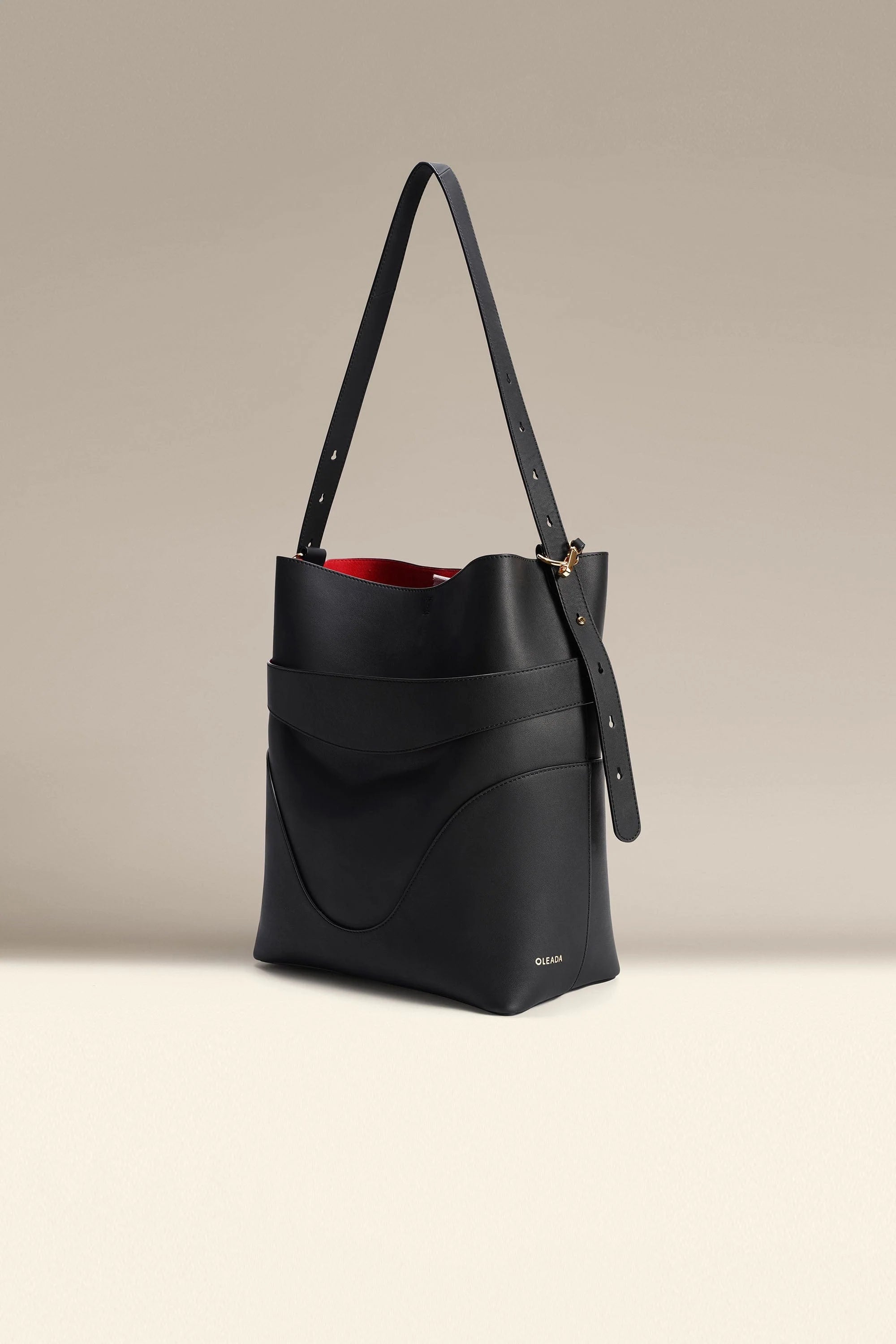Marina Soft Bucket By Oleada